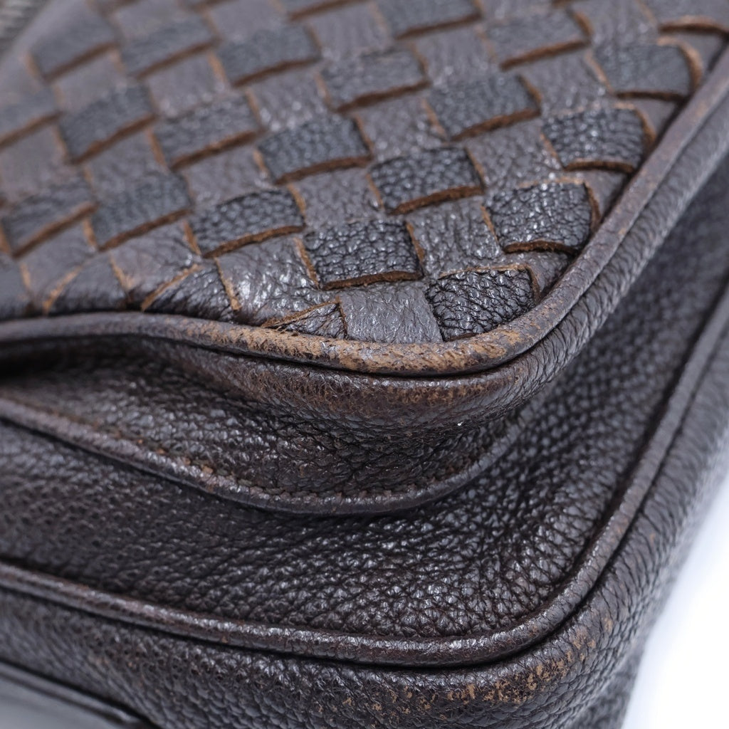 BOTTEGA VENETA(ボッテガヴェネタ) イントレチャート ショルダーバッグ レザー ブラウン レディース