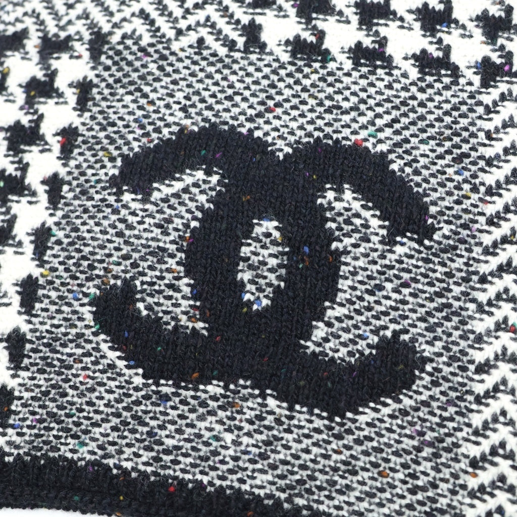 CHANEL(シャネル) Cashmere Stallココマーク 千鳥柄カシミヤストール マフラー ロゴ ブラック/ホワイト レディース