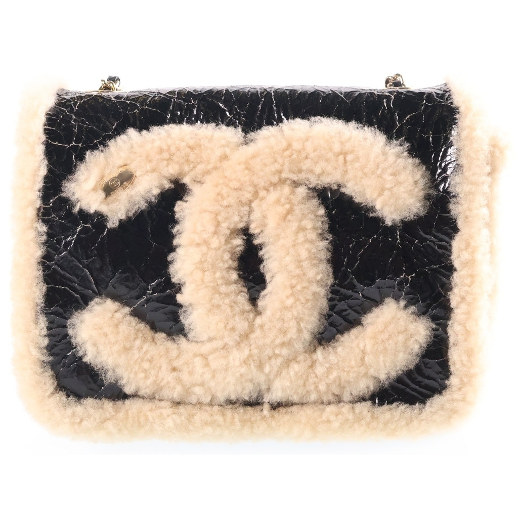CHANEL(シャネル) CCマニア ココマーク パテントレザー シアリング ムートン チェーンショルダーバッグ ゴールド金具 ブラック/ベージュ 28番台 レディース