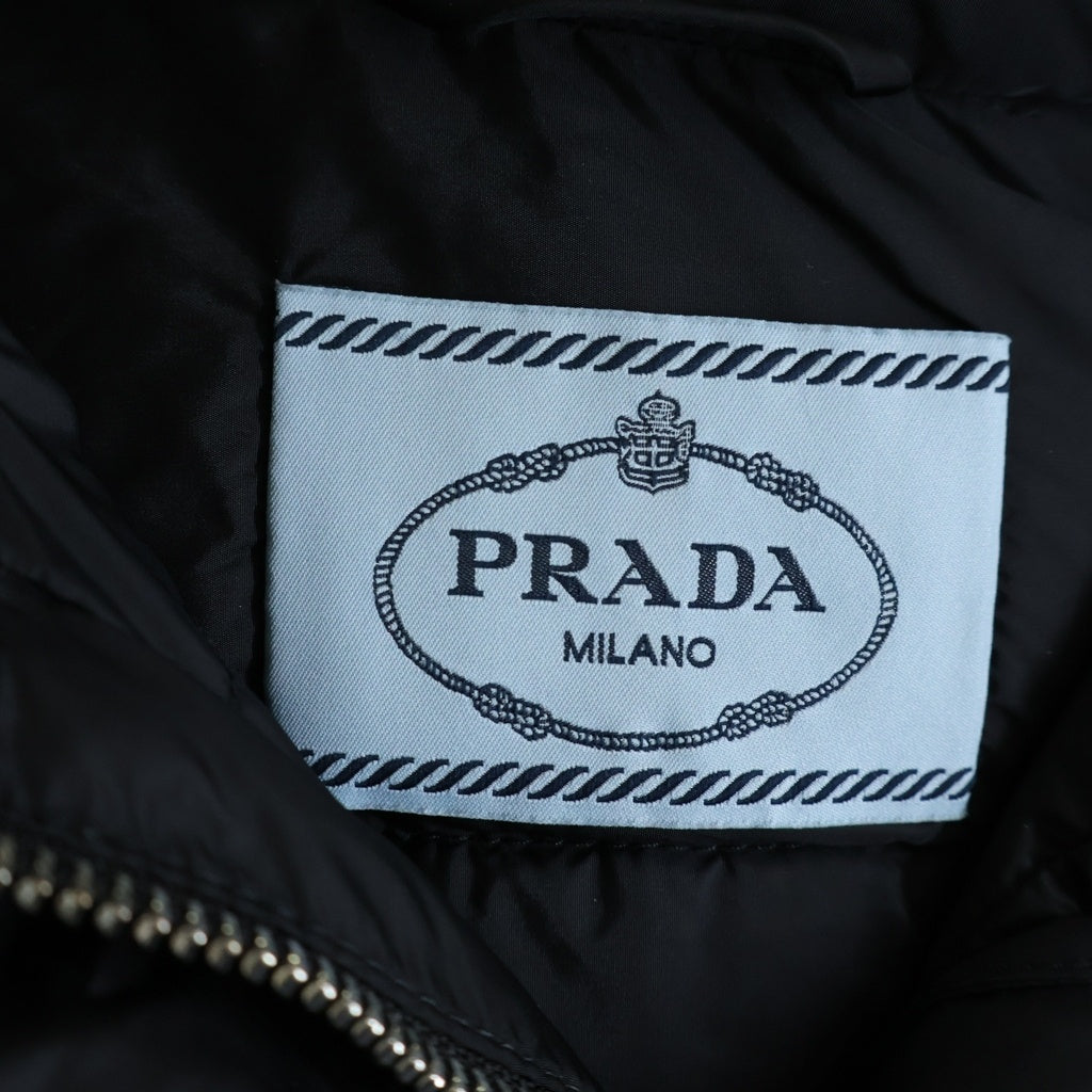 PRADA(プラダ) ナイロン フード ダウンジャケット ブラック 29X54 レディース