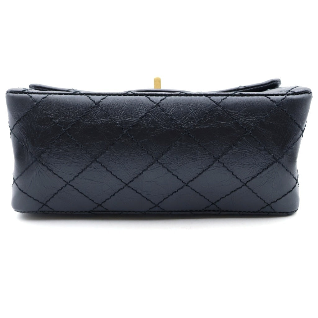 CHANEL(シャネル) 2.55 エイジドカーフスキンミニチェーンショルダーバッグ ブラック ゴールド金具 AS0874 レディース