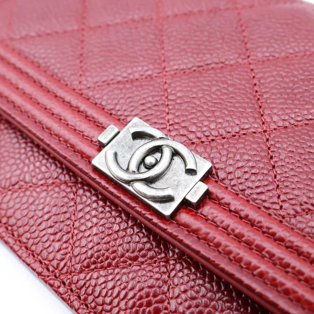 CHANEL(シャネル) ボーイシャネル マトラッセ キャビアスキン レザー チェーンウォレット ショルダーバッグ シルバー金具 レッド 20番台 レディース