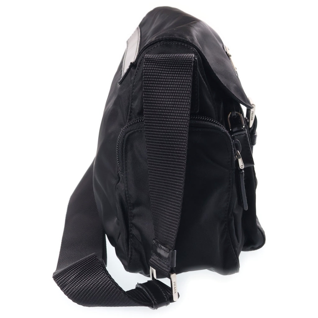 PRADA(プラダ) トライアングルロゴ ショルダーバッグ ブラック ナイロン BT0501