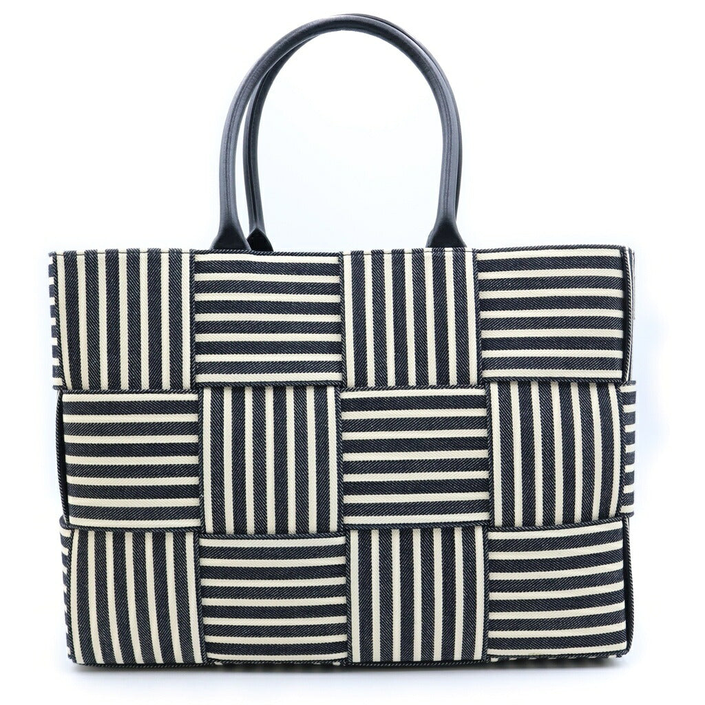 BOTTEGA VENETA(ボッテガヴェネタ) マキシイントレチャート アルコトート ミディアム ハンドバッグ デニム×レザー ブラック×ホワイト 787336