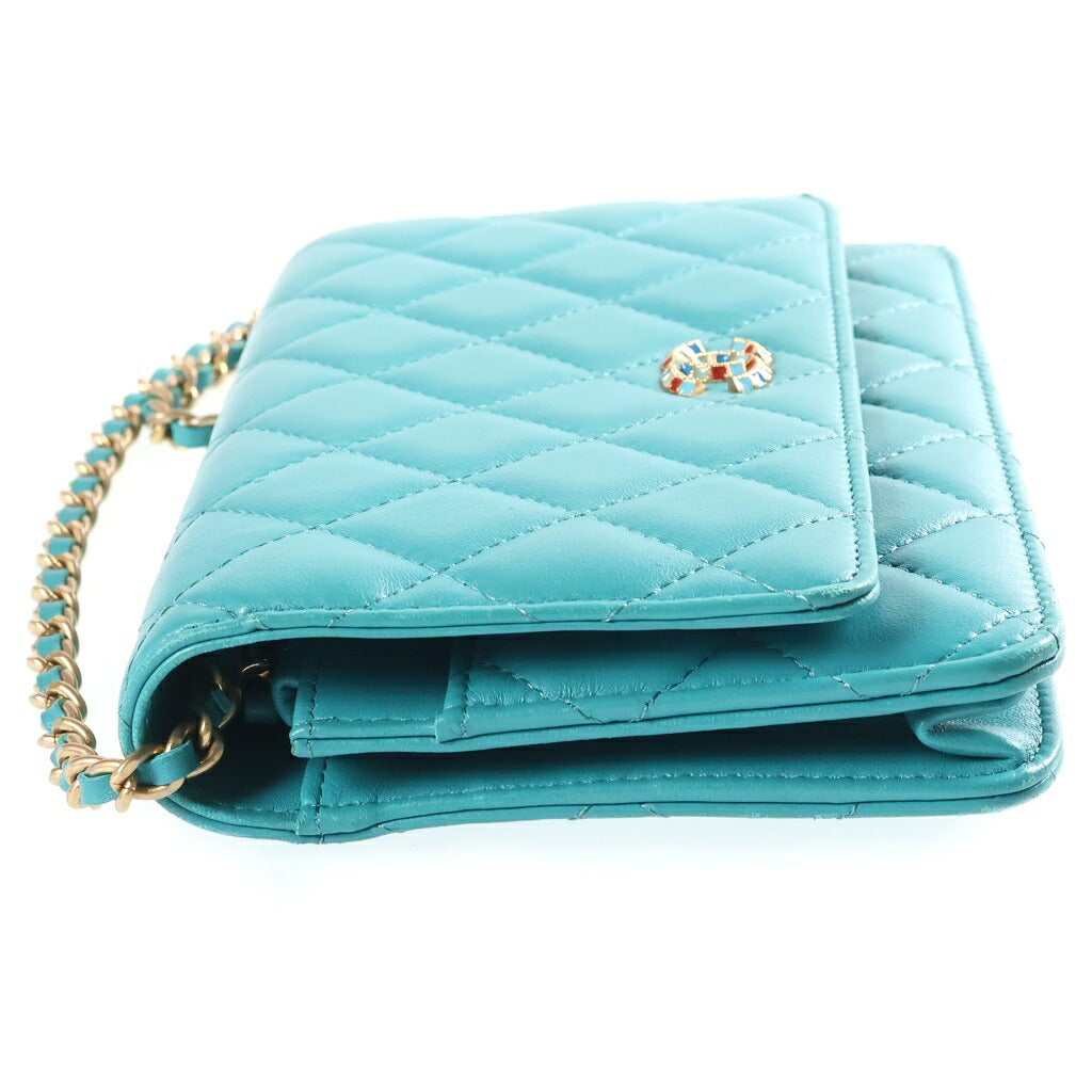 CHANEL(シャネル) マトラッセ チェーンウォレット ショルダーバッグ ターコイズブルー ラムスキン A33814 ゴールド金具