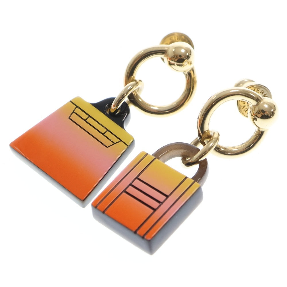HERMES(エルメス) アミュレット フュージョン マロキニエ カデナ&ケリーモチーフ バッファローホーンピアス オレンジ レディース
