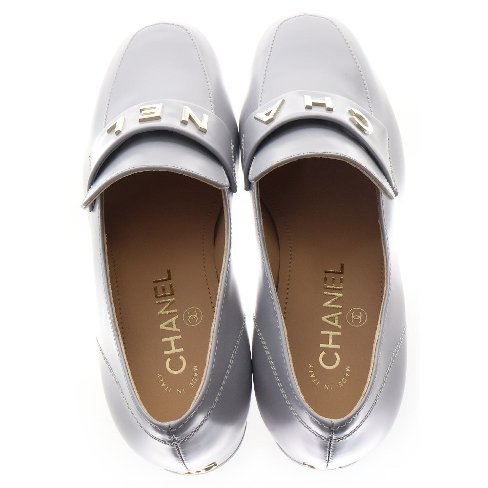 CHANEL(シャネル) ココマーク レタリングロゴ レザー ローファー モカシン グレー G45123