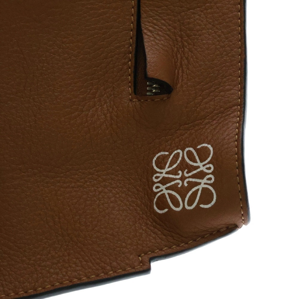 LOEWE(ロエベ) アントン スリングバッグ ショルダーバッグ 肩掛けバッグ シルバー金具 ブラウン レザー