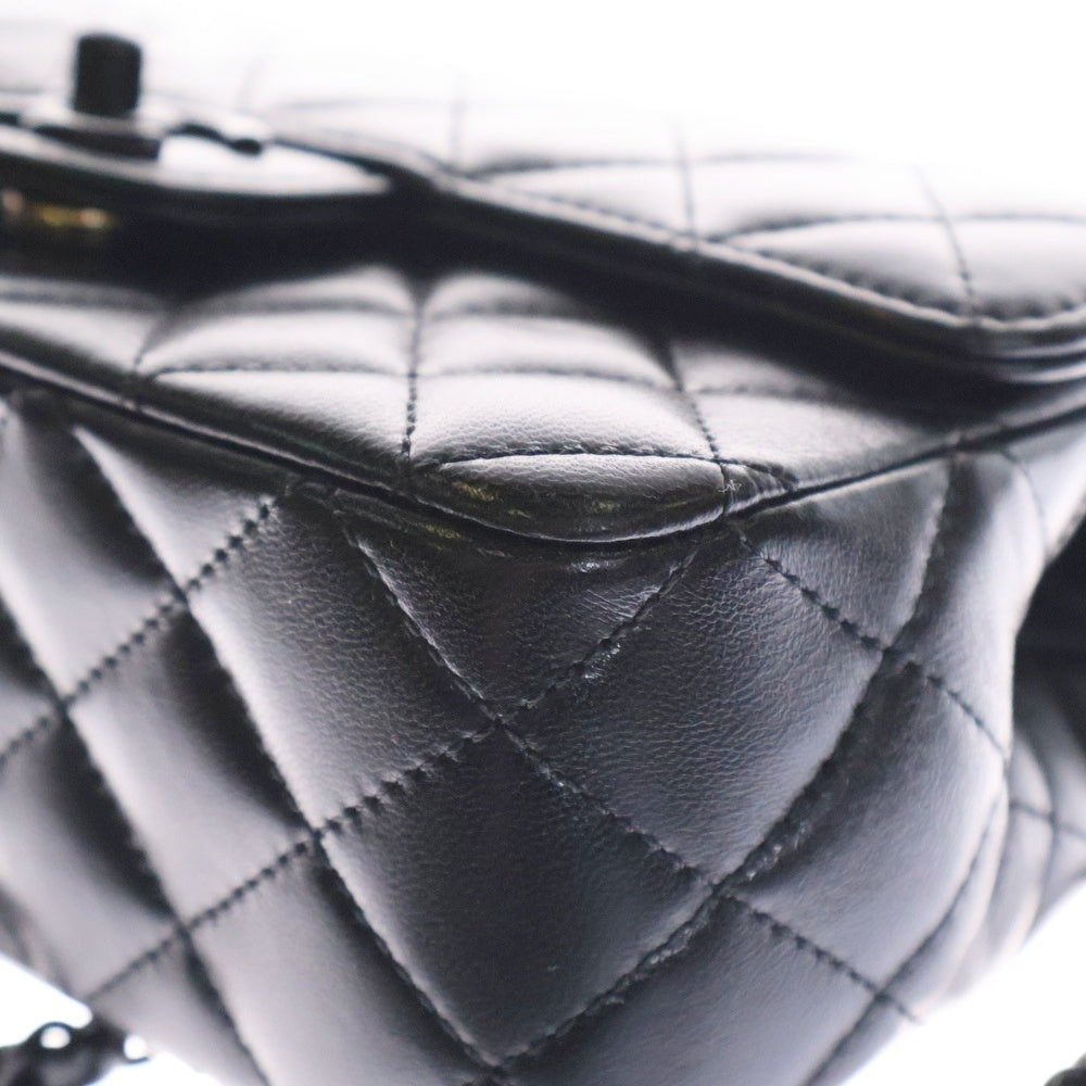CHANEL(シャネル) マトラッセ20 トップハンドル ソーブラック ラムスキン ショルダーバッグ AS5243