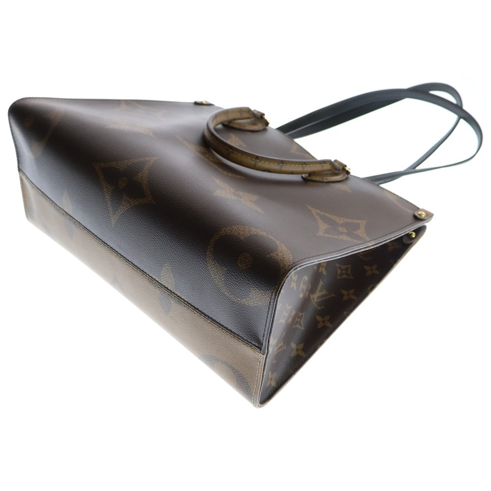 LOUIS VUITTON(ルイヴィトン) モノグラムジャイアント リバース オンザゴーMM M45321 ブラウン PVC ハンドバッグ トートバッグ
