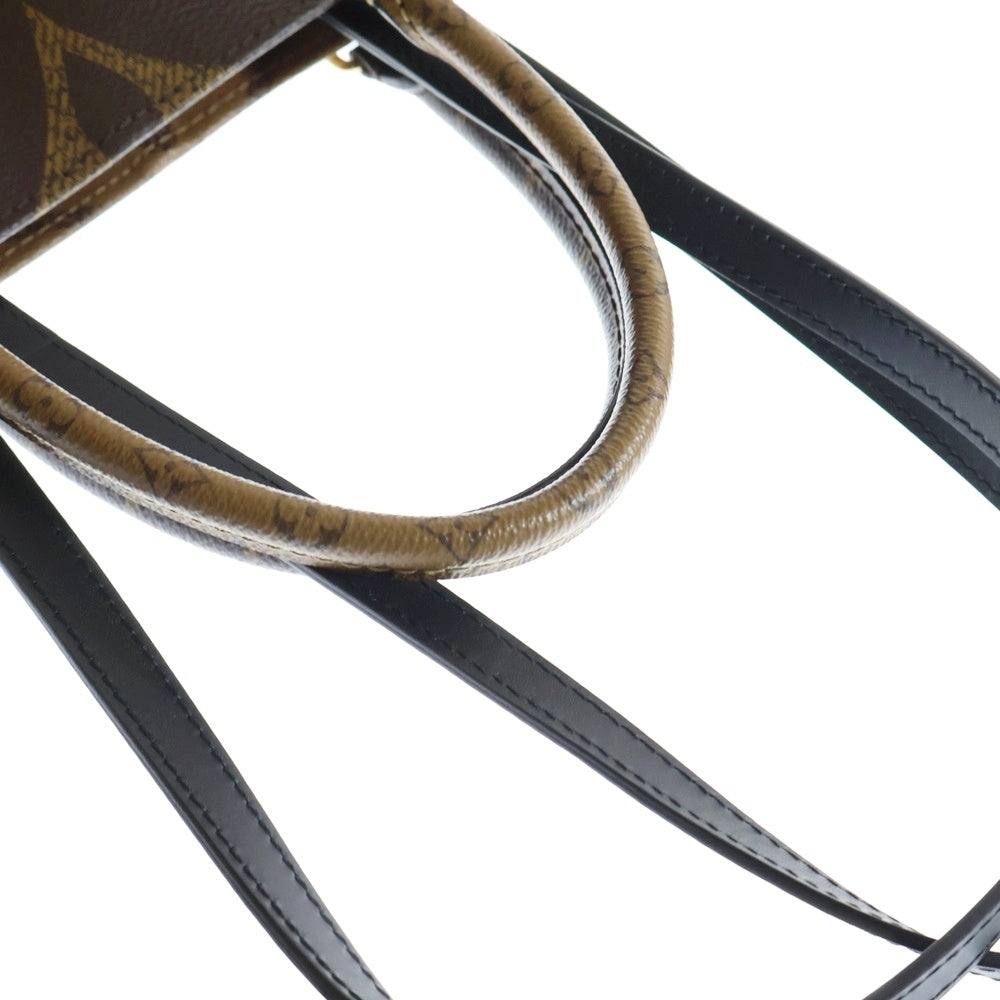 LOUIS VUITTON(ルイヴィトン) モノグラムジャイアント リバース オンザゴーMM M45321 ブラウン PVC ハンドバッグ トートバッグ