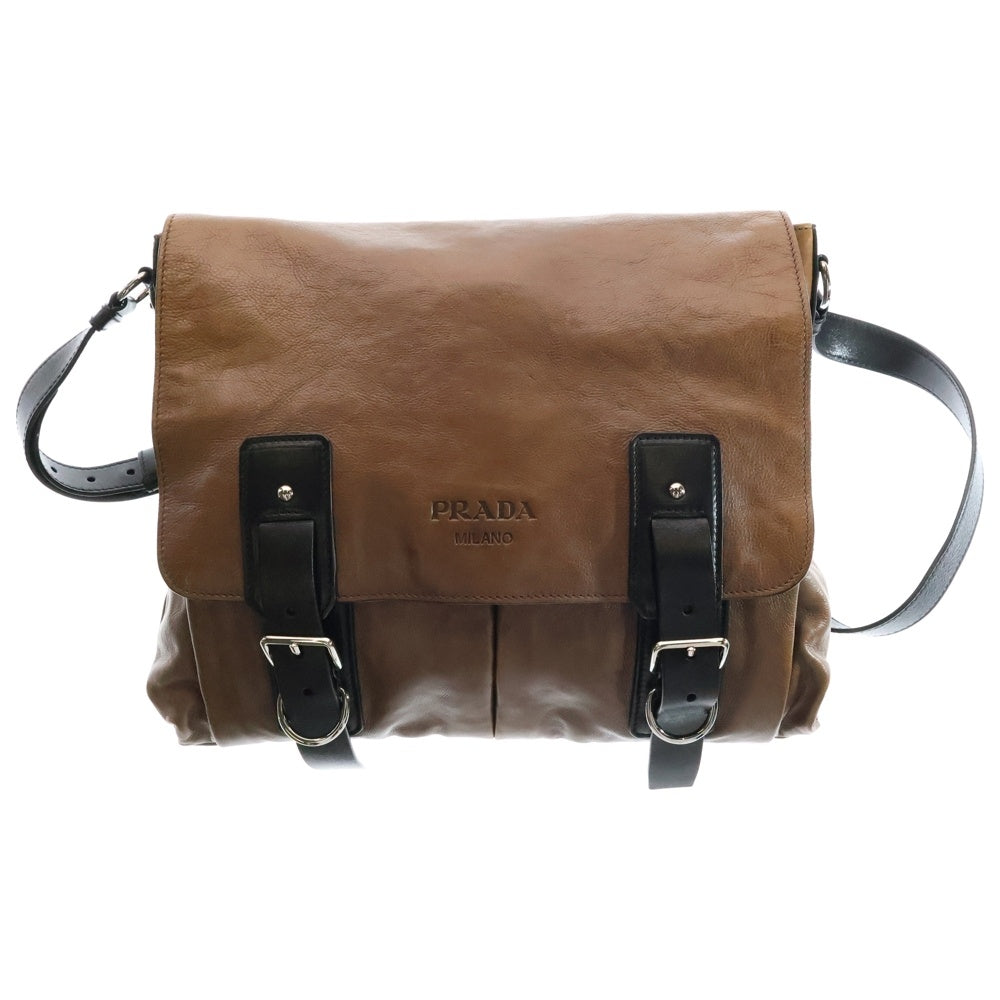 PRADA(プラダ) メッセンジャーバッグ ショルダーバッグ ブラウン×ブラック シルバー金具 レザー ロゴ