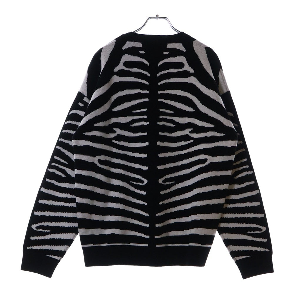 BURBERRY(バーバリー) ゼブラ総柄 ロゴ ジャガード ウール ニット セーター ブラック/ホワイト 8029410
