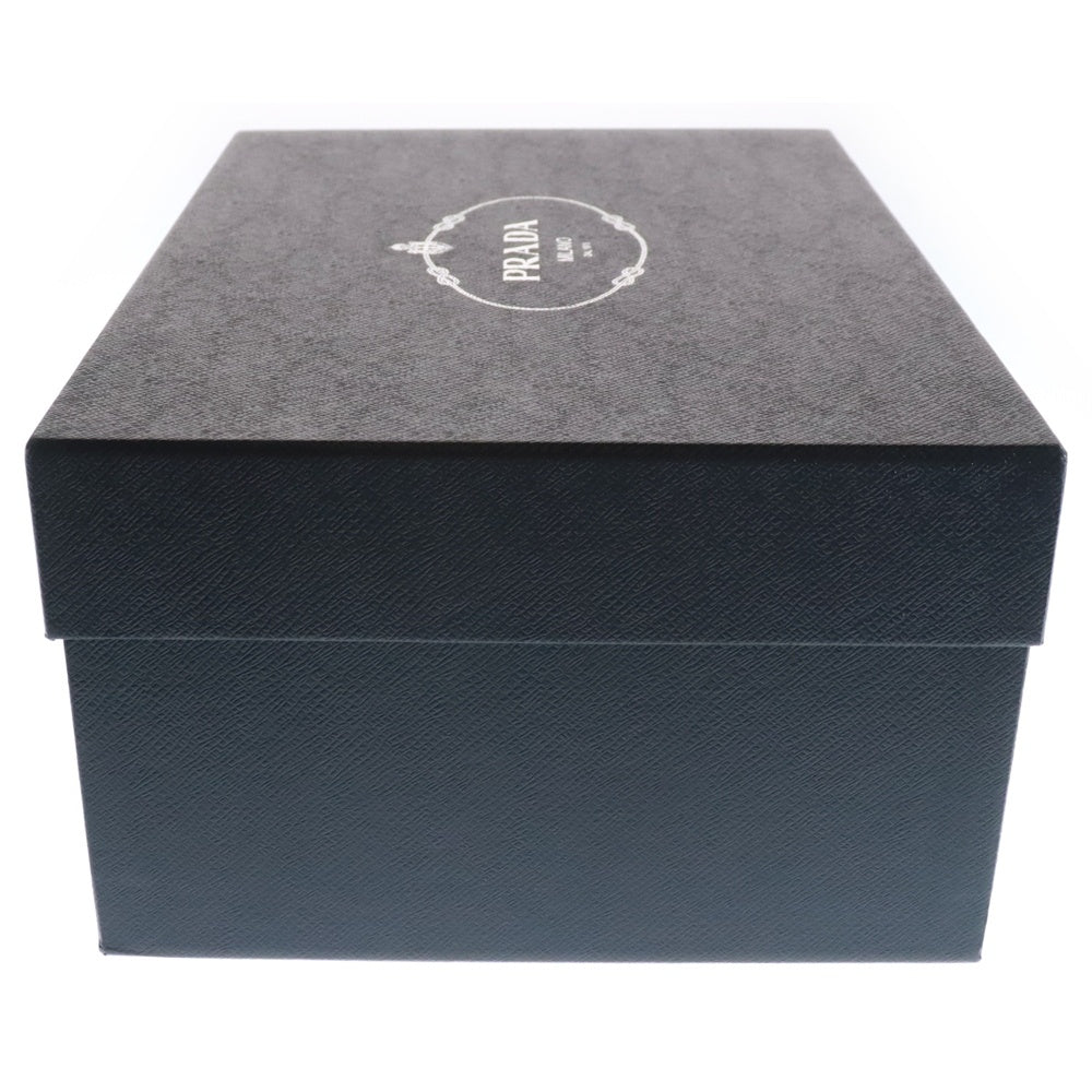 PRADA(プラダ) MONOLITH トライアングルプレート ロゴ モノリス ローファー ローカットシューズ ブラック 2DE129 三角ロゴ