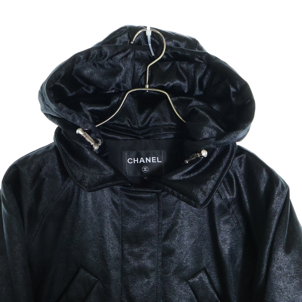 CHANEL(シャネル) ココマークボタン デタッチャブル フーデッド ジップアップ 中綿ジャケット ブラック/シルバー レディース P74341V66902