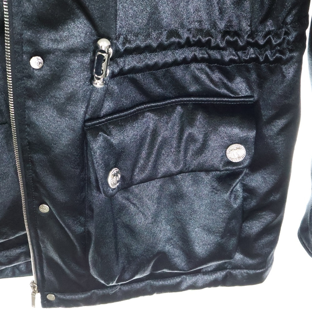 CHANEL(シャネル) ココマークボタン デタッチャブル フーデッド ジップアップ 中綿ジャケット ブラック/シルバー レディース P74341V66902
