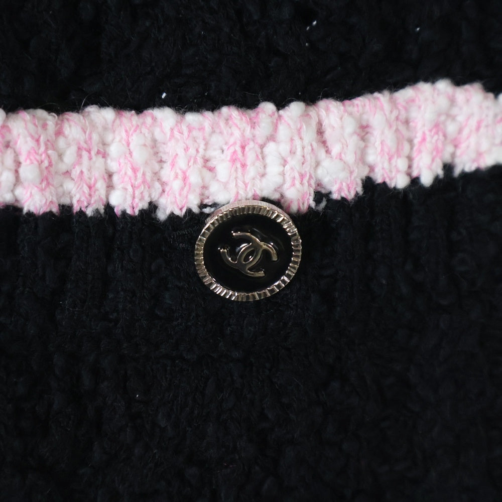 CHANEL(シャネル) ココマークボタン ノーカラー ファンシーニット カーディガン ブラック/ピンク レディース P76957K11092