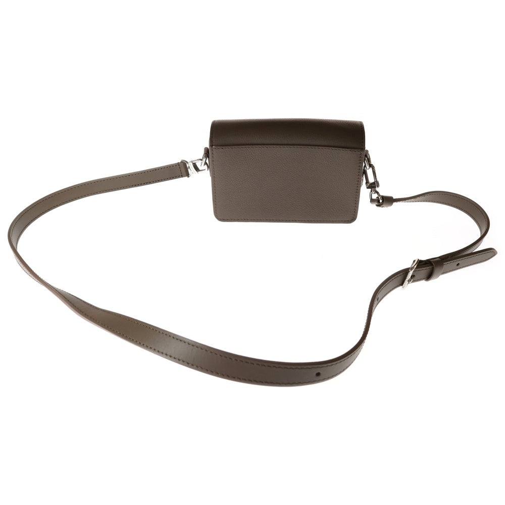 LOUIS VUITTON(ルイヴィトン) LVアエログラム ファストライン ウェアブル ウォレット ショルダーバッグ トリヨンレザー RFID M82281