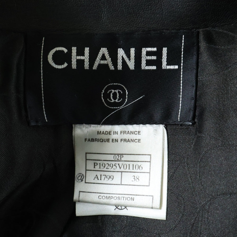 CHANEL(シャネル) 02P スプリングコレクション ココマークボタン ラムスキン レザー 比翼 ジャケット グレー レディース P19295V01106