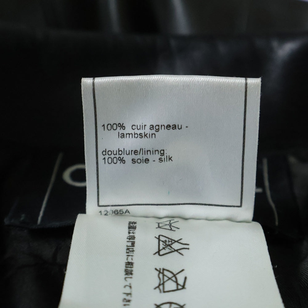 CHANEL(シャネル) 02P スプリングコレクション ココマークボタン ラムスキン レザー 比翼 ジャケット グレー レディース P19295V01106