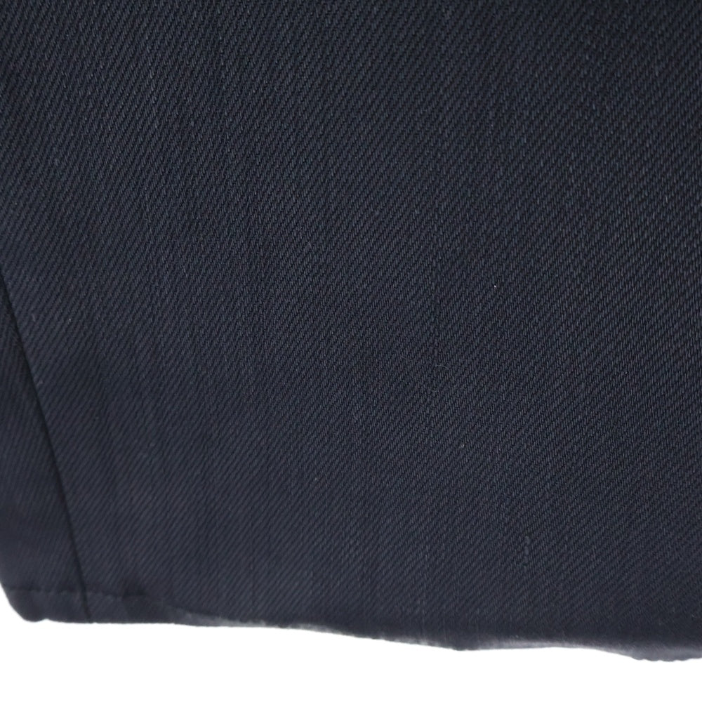 PRADA(プラダ) トライアングルロゴプレート ロゴパッチ付ボタンフライスキニーデニムパンツ ブラック GFP497