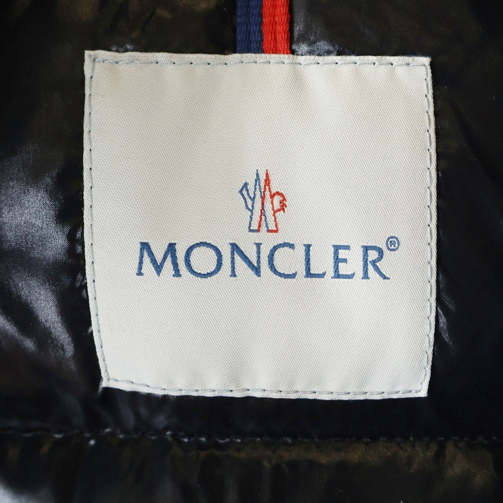 MONCLER(モンクレール) EVEREST エベレスト ワッペンロゴ ジップアップ ダウンジャケット ブラック 41310/60/68950