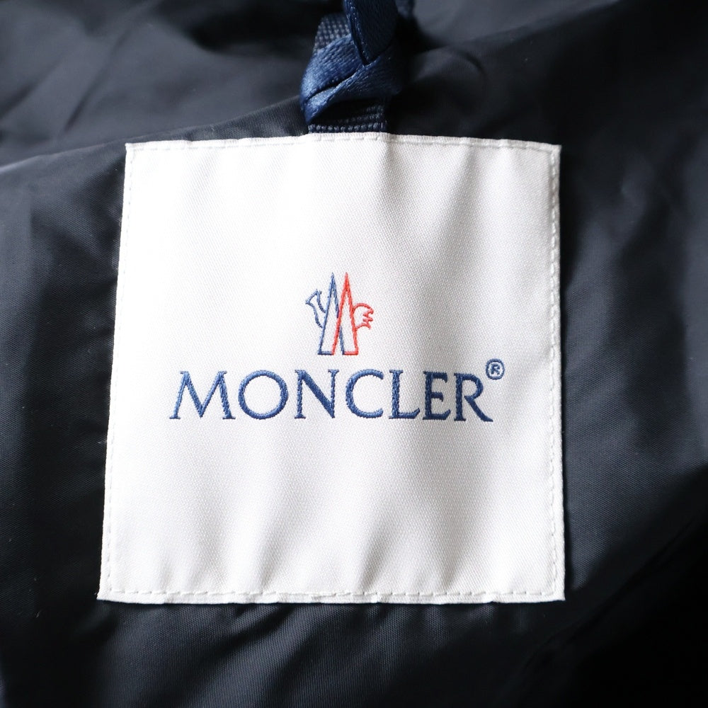 MONCLER(モンクレール) 24AW VULPIE ヴァルピー レザーワッペンロゴ キルティング ジップアップ ダウン ショート バイカージャケット ブラック J20911A00113 68352