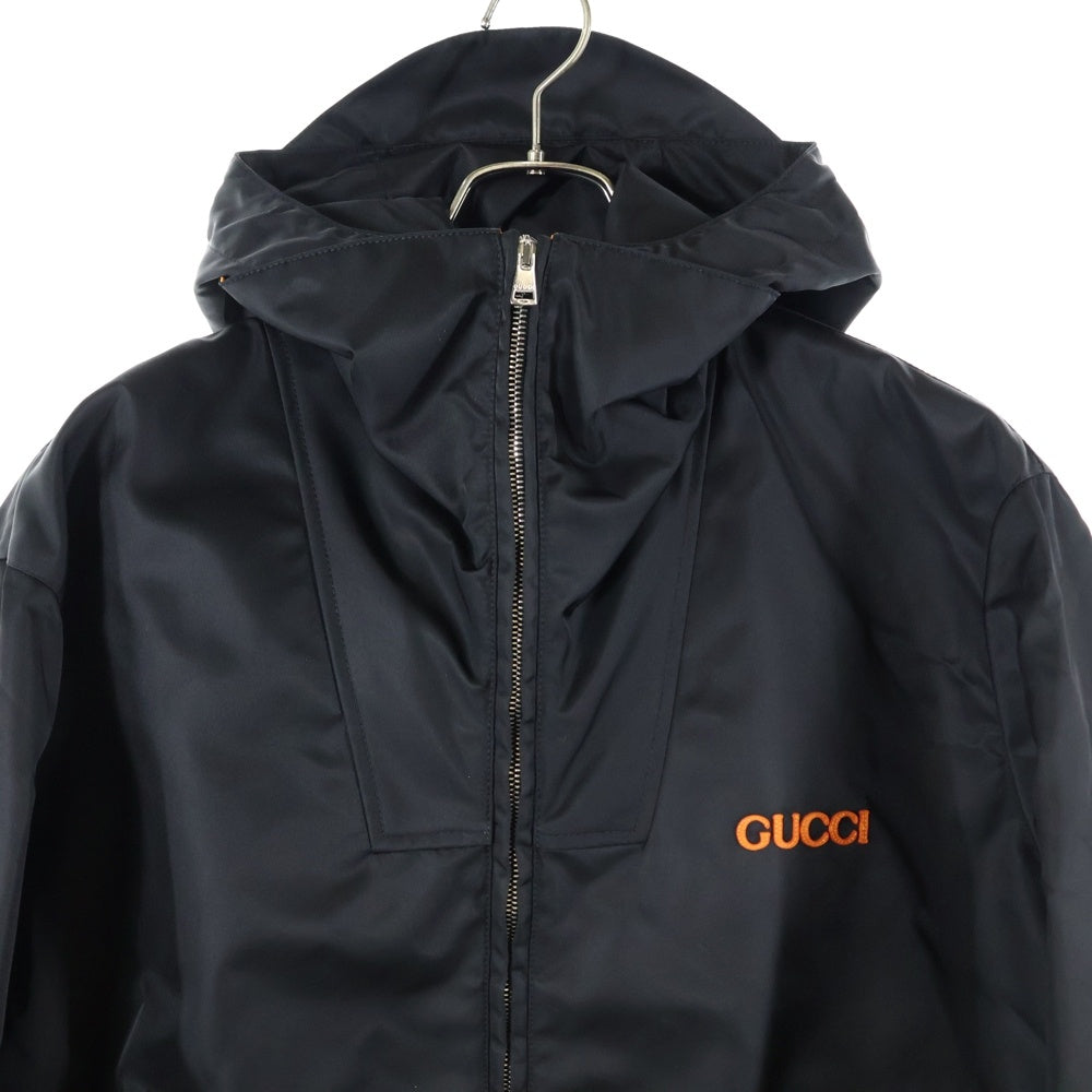 GUCCI(グッチ) 25SS レザー ワッペンロゴ ナイロンツイル レイヤード フーデッド ジップアップ ジャケット ブラック/オレンジ 804964