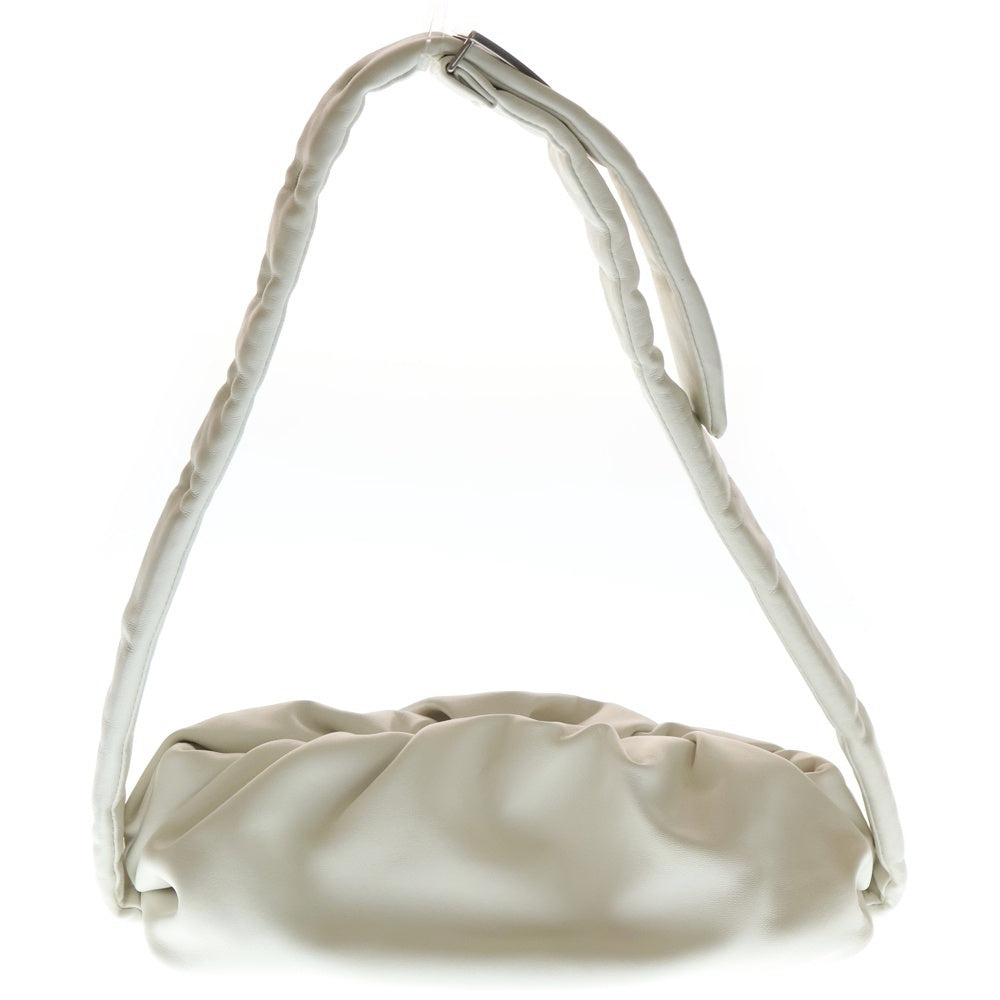 BOTTEGA VENETA(ボッテガヴェネタ) がま口 ショルダーバッグ ミニバッグ ホワイト レザー シルバー金具 レディース