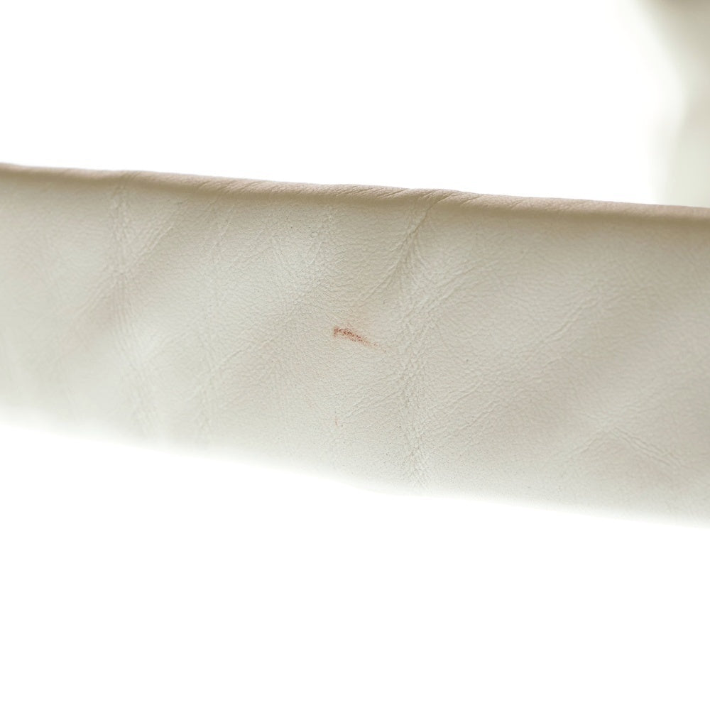 BOTTEGA VENETA(ボッテガヴェネタ) がま口 ショルダーバッグ ミニバッグ ホワイト レザー シルバー金具 レディース