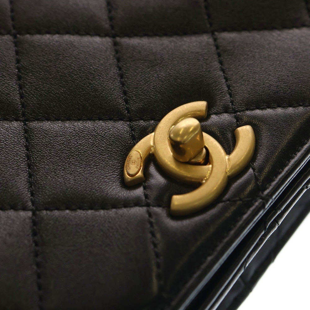 CHANEL(シャネル) マトラッセ チェーンショルダーバッグ ブラック ラムスキン ゴールド金具 AS5527 レディース