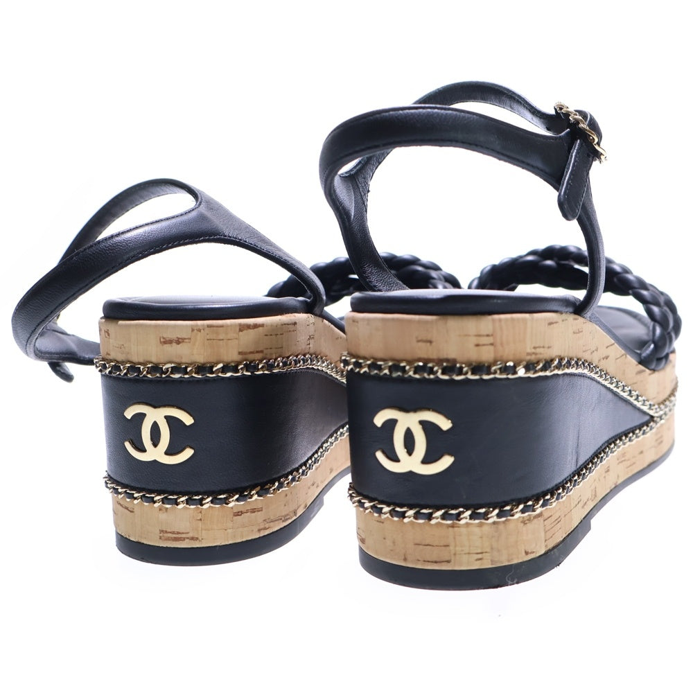 CHANEL(シャネル) ココマーク ラムスキン レザー チェーン装飾 ウェッジソール ヒール ストラップサンダル シューズ ゴールド金具 ブラック レディース G46317