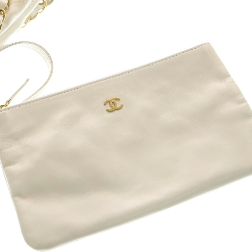 CHANEL(シャネル) シャネル22 チェーンバッグ ショルダーバッグ ハンドバッグ トートバッグ ホワイト レザー ゴールド金具 レディース