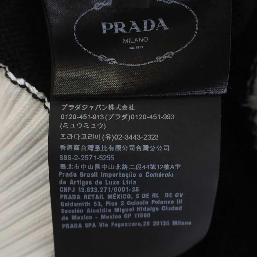 PRADA(プラダ) ロゴ刺繍クロップドセミラグランカーディガン ブラック×ホワイト P25I04 レディース