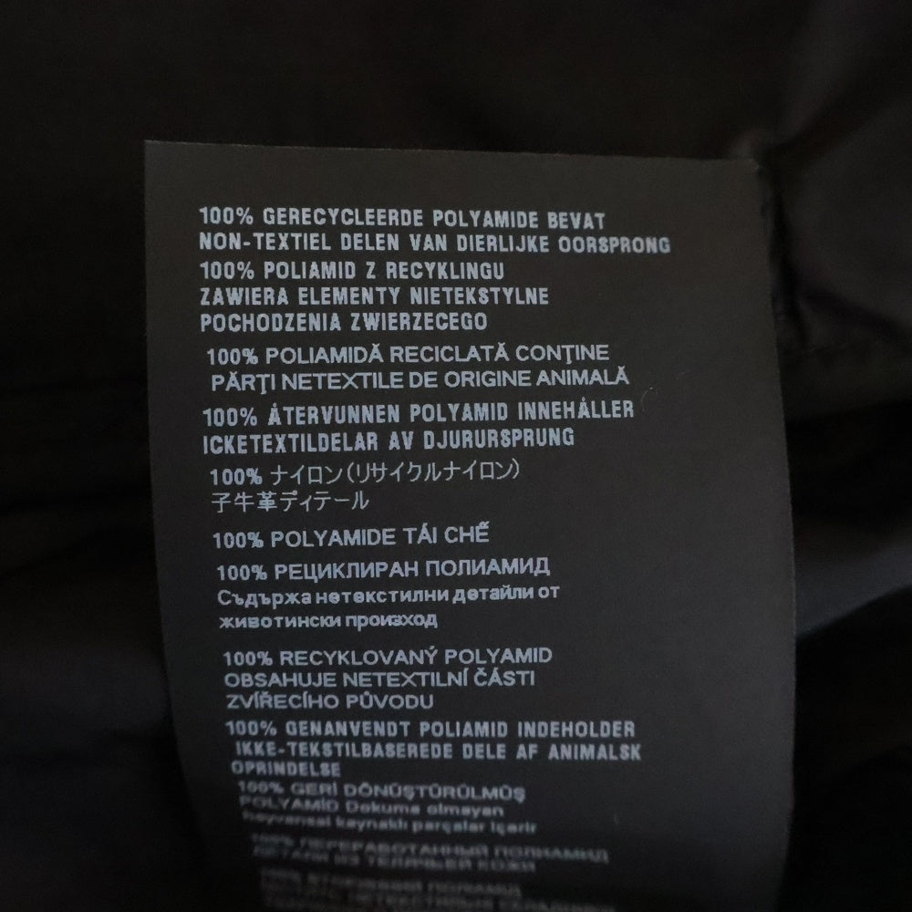 PRADA(プラダ) Re-Nylon トライアングルロゴプレート付フーデッドレインジャケット ナイロンブルゾン ブラック 292022 SWMO レディース