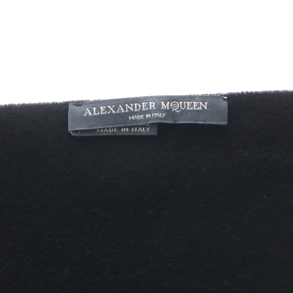 Alexander McQueen(アレキサンダーマックイーン) ロゴ刺繍 カシミヤ フリンジマフラー ブラック レディース