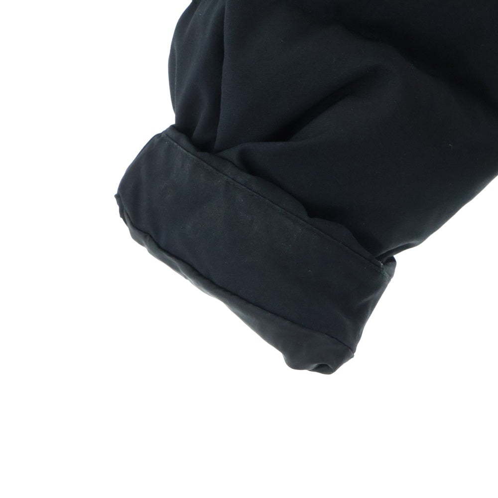 Armani Exchange(アルマーニ エクスチェンジ) ロゴプリントフード付きダウンジャケット ブラック 6LZB12 ZNICZ レディース