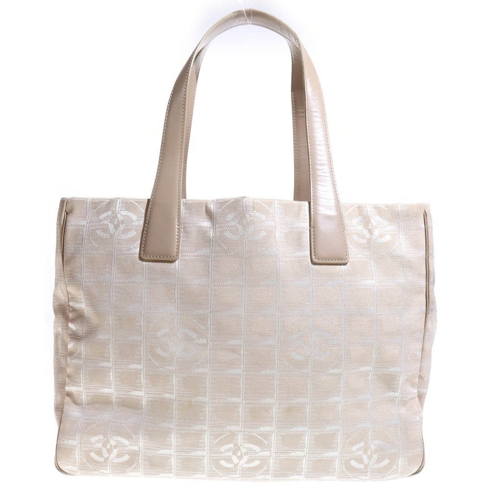 CHANEL(シャネル) ニュートラベルライン トートバックMM ハンドバッグ ピンクベージュ ナイロン×レザー ゴールド金具 レディース