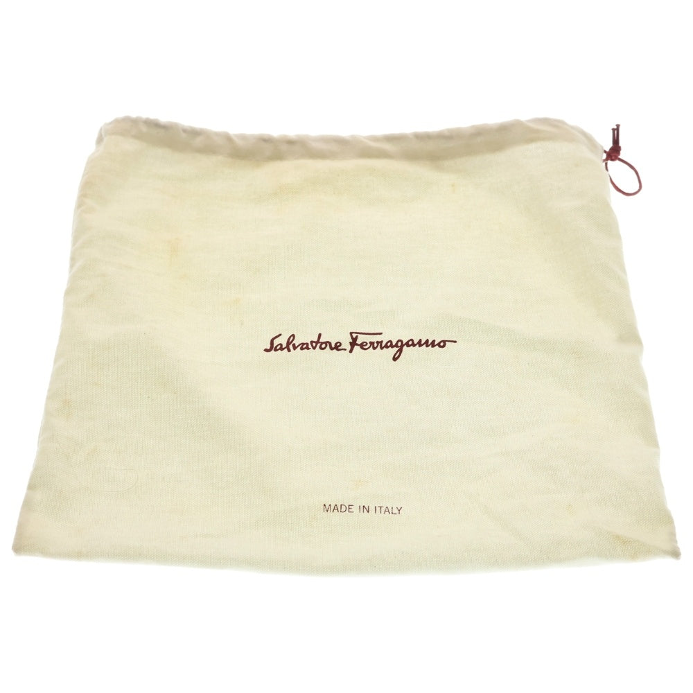 FERRAGAMO(フェラガモ) レザー クラッチ セカンドバッグ シルバー金具 ブラック 240298