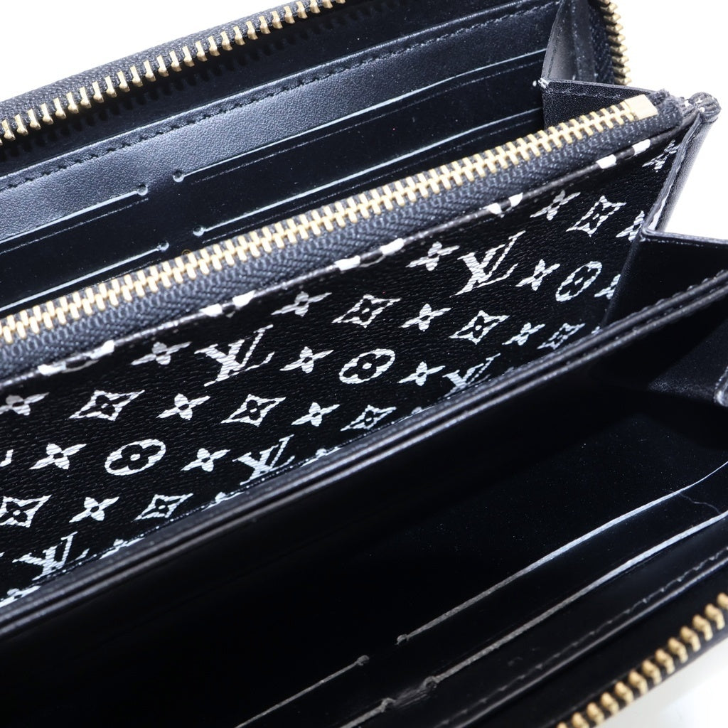 LOUIS VUITTON(ルイヴィトン) ジャングル ジッピーウォレット ロングウォレット カードケース ホワイト×イエロー ゼブラ柄 PVC M44745 ゴールド金具