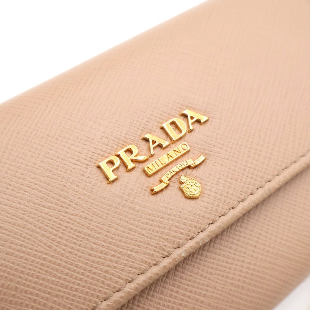 PRADA(プラダ) サフィアーノ チェーンウォレット バッグチャーム 財布 サフィアーノレザー ベージュ ゴールド金具 レディース