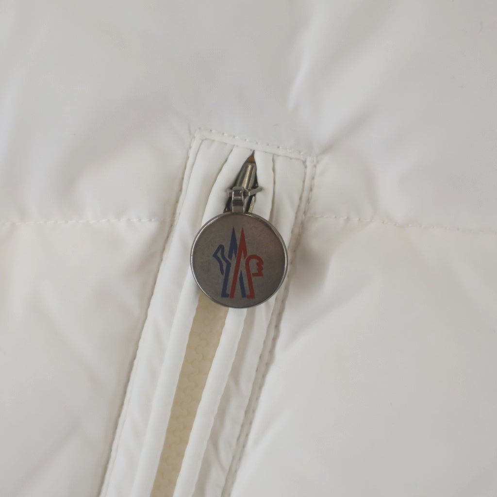 MONCLER(モンクレール) モンクレールベイビー ダウンベスト 6A ホワイト PMSA85 E0325 10011 レディース