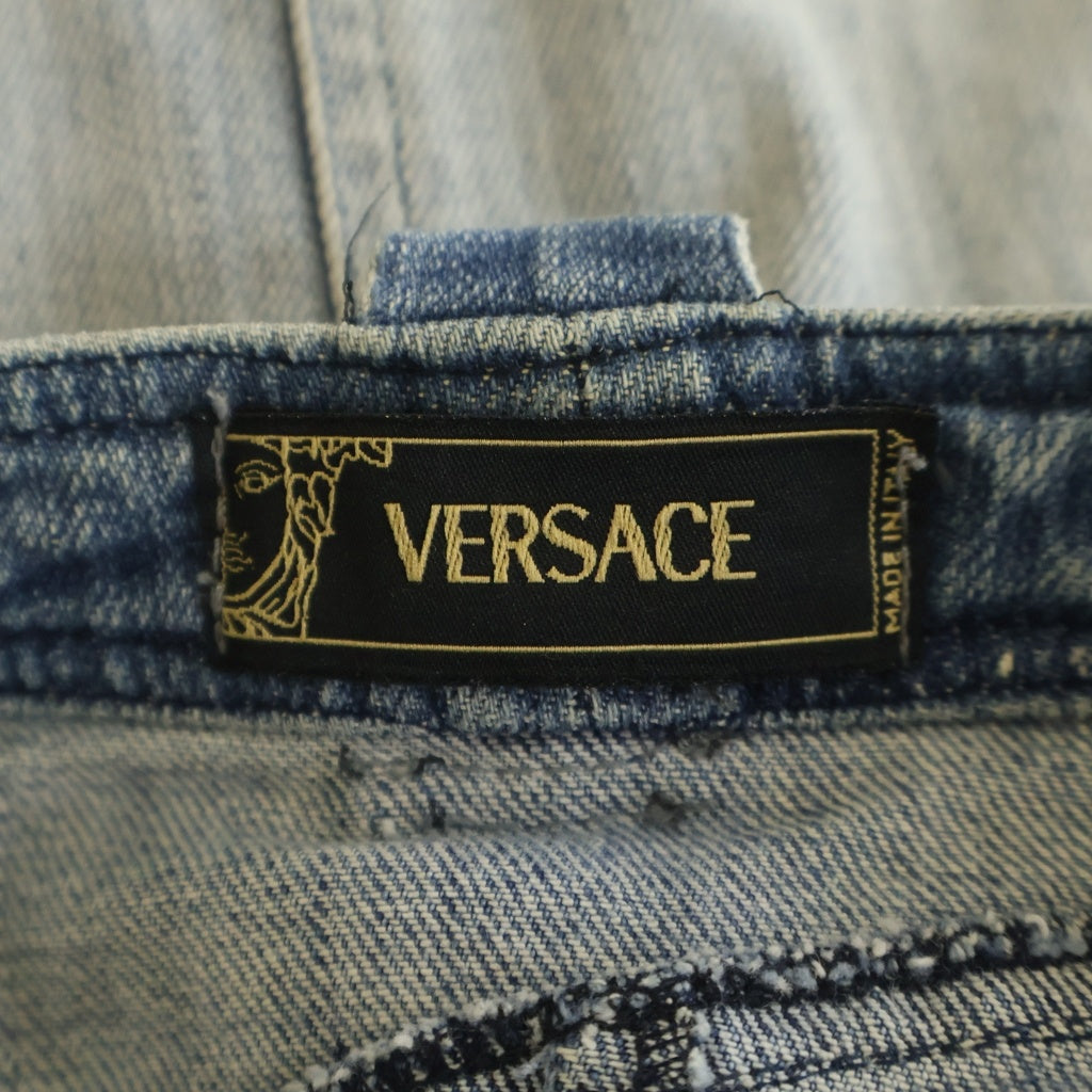 VERSACE(ヴェルサーチ) メデューサボタン Vロゴ刺繍 デニム タイトミニスカート インディゴ レディース