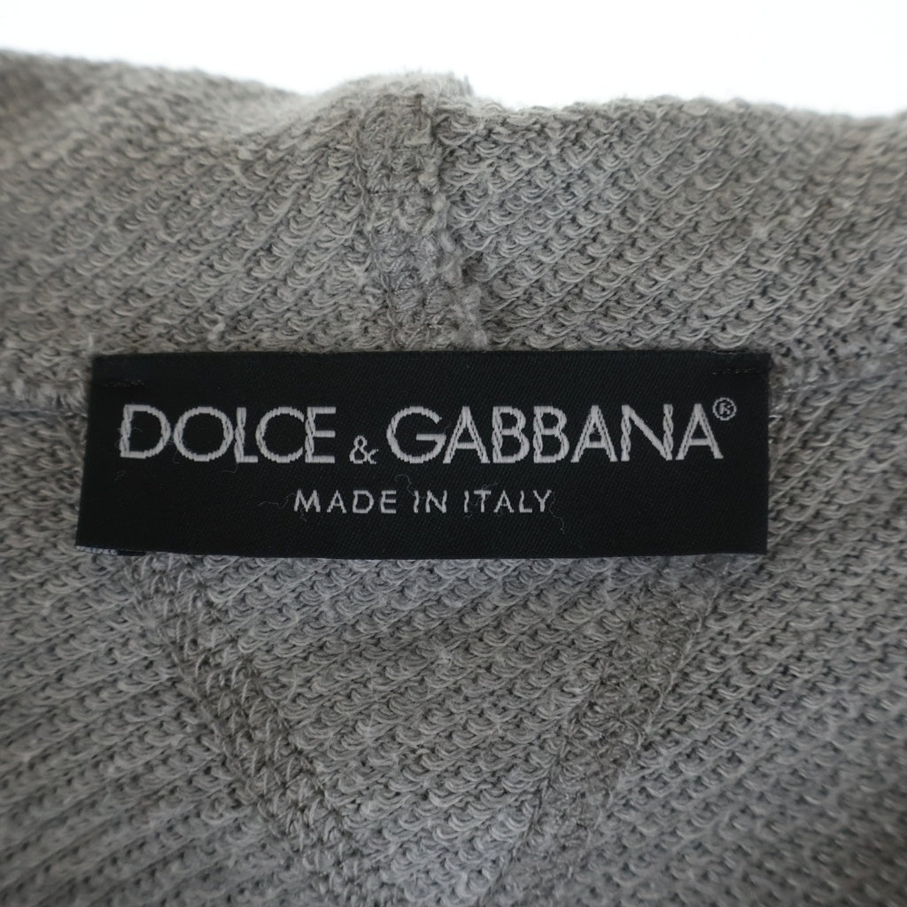 DOLCE & GABBANA(ドルチェアンドガッバーナ) ロゴプレート カモフラ 迷彩総柄 ジップアップ パーカー フーディー グレー GB-G9U91G/G7HH3-B