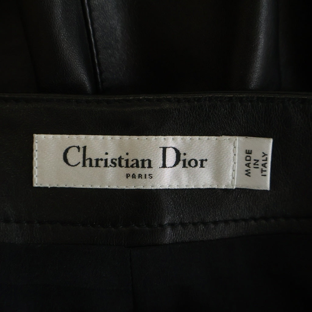 Christian Dior(クリスチャンディオール) CDバックル ラムレザー ラップデザイン ハーフ ショート パンツ ショーツ キュロット ブラック レディース 045P45AL015