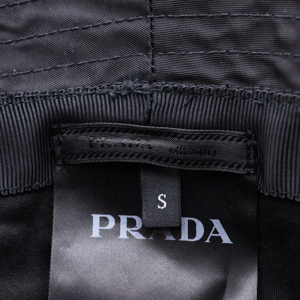 PRADA(プラダ) Re-Nylon リナイロン バケットハット 帽子 ブラック 2HC137 2DRT レディース