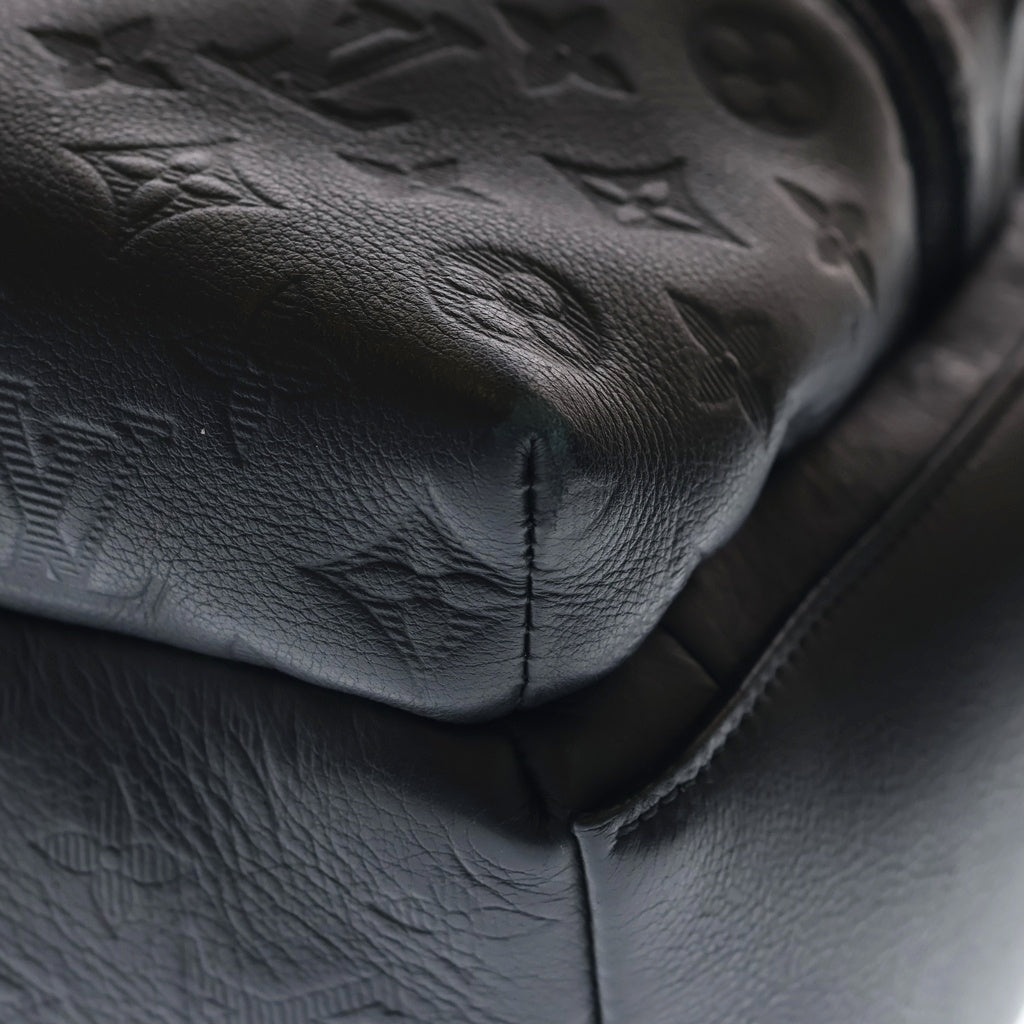 LOUIS VUITTON(ルイヴィトン) モノグラムシャドウ ディスカバリー バックパック リュック ブラック レザー M46553 RFID レディース