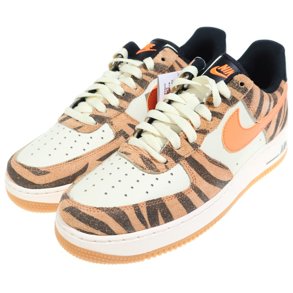 NIKE(ナイキ) AIR FORCE 1 07 PRM DAKTARI エアフォース1 07 プレミアム ダクタリ ローカットスニーカー ホワイト/オレンジ US8/26cm DJ6192-100