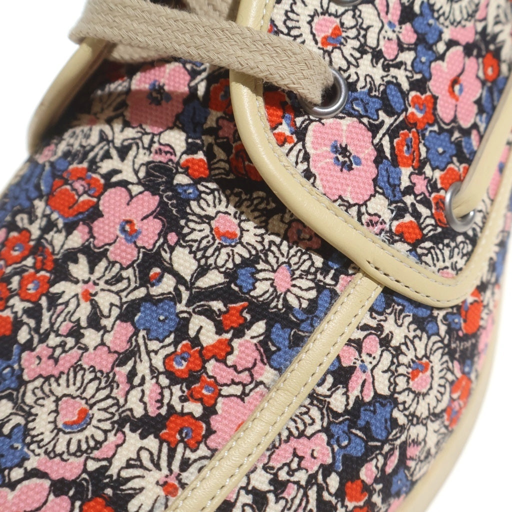 GUCCI(グッチ) フラワー キャンバス 総柄プリント デッキ ローカットシューズ ベージュ/ピンク 547641