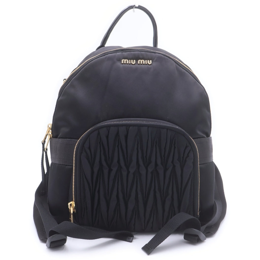 miumiu(ミュウミュウ) マテラッセ ナイロン バックパック リュックサック ブラック レディース